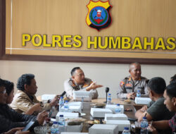 Kapolres Humbang Hasundutan Lakukan coffee Morning Bersama Rekan Media, Sahabat Dan Mitra Polri