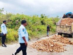 Jalan Menuju Rutan Kelas IIB Humbahas Rusak Parah