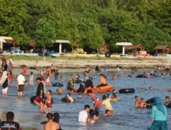 Pesona Pantai Lhok Bubon Aceh Barat