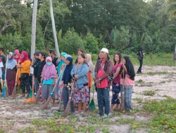 Masyarakat Mentok Apresiasi Polres Bangka Barat Atas Aksi Bersih-Bersih Sampah di Kawasan Pantai Tanjung Mentok