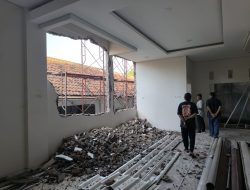 Edy Lapor ke Polrestabes Semarang, Dugaan Perusakan Tembok Rumah Miliknya