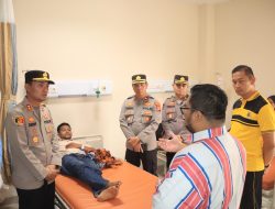 Bentuk Peduli, Kapolres Lampung Utara Tinjau Langsung Warga Korban Keracunan Makanan