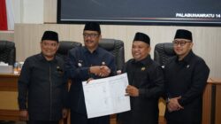 DPRD Dan Pemerintah Kabupaten Sukabumi Sepakati Raperda Perubahan APBD Tahun 2025