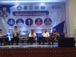 Simposiumdan Seminar Pendidikan Nasional BMPS Kota Bekasi yang di hadiri Ketua DPN BMPS: Saur Panjaitan