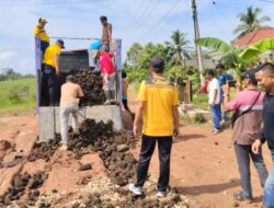 Ragam Guyub Gotong Royong Empat Kampung Perbaiki Akses Jalan Demi Kesejahteraan Para Petani Untuk mendongkrak Hasil Tani Yang Produktif