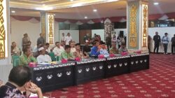 Audensi Bersama Sekda Provinsi Di Bandar Lampung Terkait Pemasangan Plang Di Tanah Kampung Bakung Udik Oleh TNI-AU