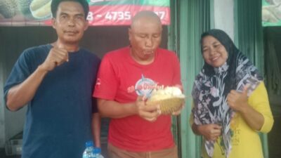 Mampir Sekali, Ketagihan Berkali-kali! Pesta Durian Muntilan Jadi Buruan Pecinta Durian di Trimurjo